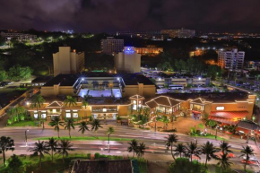 Гостиница Guam Plaza Resort & Spa  Тамунинг